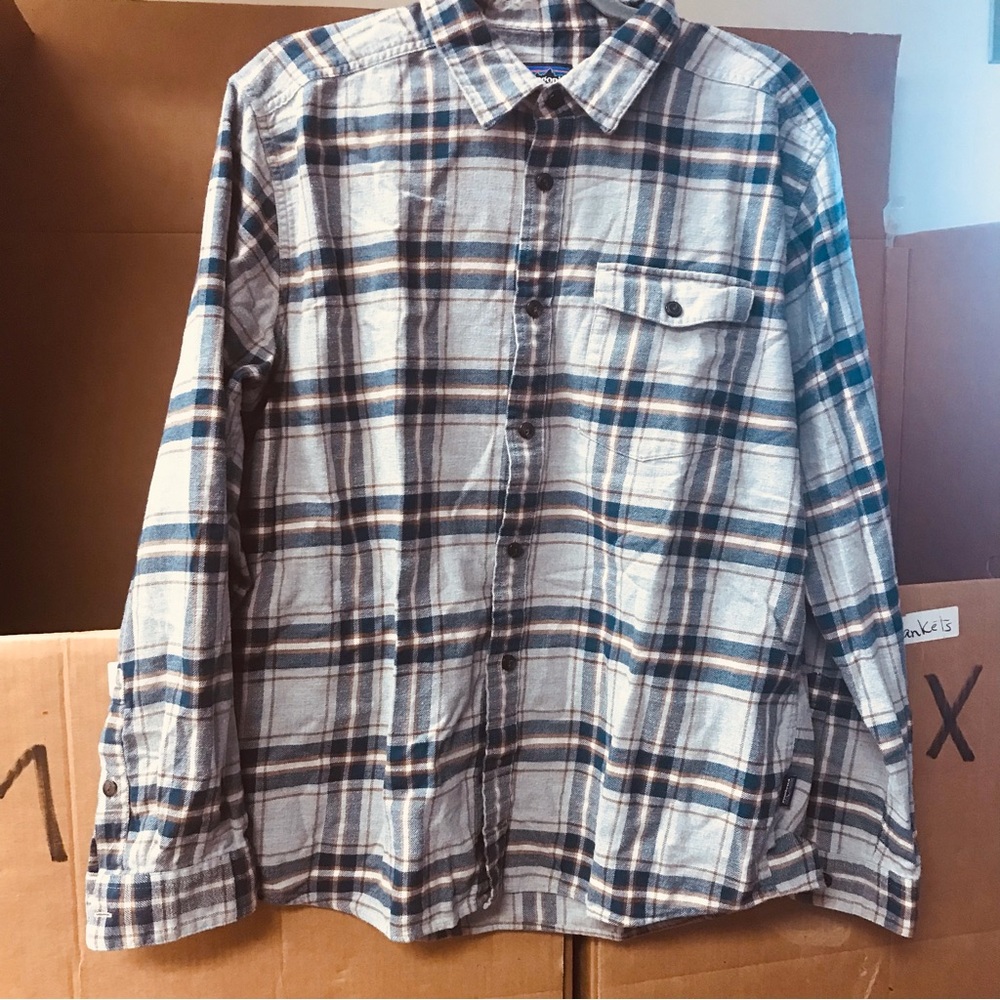 Patagonia Flannel Shirt Mens Large Blue /White/Tan Plaid